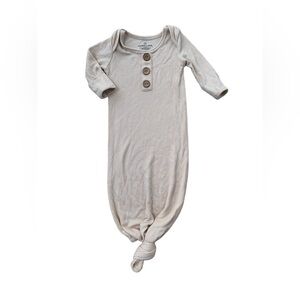 Caden Lane Size Newborn - 3 Months Neutral Tan Waffle Knit Bamboo Sleeper Gown